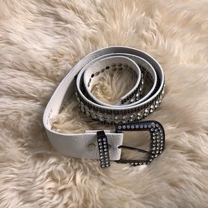 White Buckle Belt